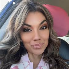 What are some places for rent in Harvey Park Neighborhood?