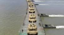 US & Allies Build Massive Floating Bridge to Drive Tanks Across River
