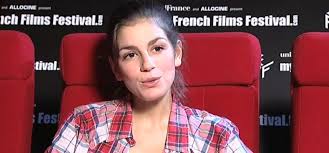 Halaman timeline artikel terbaru profil cinemakeren lk21 indoxxi penulis media online di kompasiana.com. Interview Keren Marciano Unifrance
