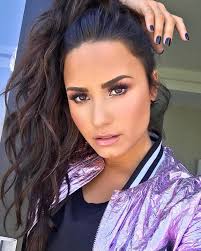 Demi lovato is no stranger to a major hair change. Demi Lovato Short Hair Galhairs