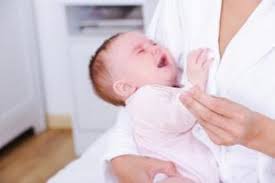 Hair mist adalah salah satu produk perawatan rambut yang khusus untuk cara menghilangkan bau pada rambut dan menjaga rambut untuk tetap harum dan bernutrisi. Cara Aman Bersihkan Hidung Bayi Yang Pilek
