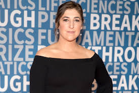 As an actress, mayim earns an estimated net worth of $ 2 million usd. Who S Mayim Bialik Dating Wiki Net Worth Education Child Children