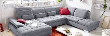 202 x 94 x 104 cm (b x h x t) große modell besitzt in seinem inneren eine nosagunterfederung. Boxspringsofa The Hype Is Real