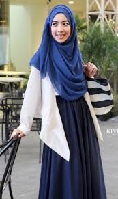 Image result for kumpulan foto wanita berhijab cantik yang terlihat elegan