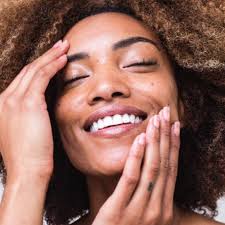 Signs You're Dealing With Facial Seborrheic Dermatitis