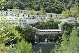 Kadirli, merkez, toprakkale, bahçe, sumbas, hasanbeyli ve düziçi olmak üzere 7 ilçesi vardır. Osmaniye Gezilecek Yerler Osmaniye Ziyaretinizde Gezip Gormeniz Gereken Turistik Guzergahlar