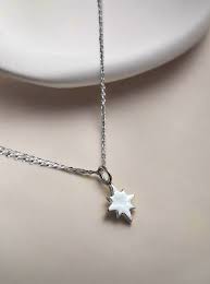 Image du collier étoile du Nord