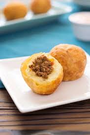 Puerto Rican Rellenos De Papa These Stuffed Potatoes Are Filled With Picadillo Ground Beef Carne Molida If You Think Pap Boricua Recipes Food Hispanic Food