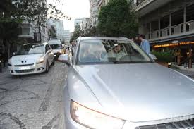 Nil karaibrahimgil ile reklamcı eşi serdar erener, önceki gün nişantaşı'nda objektife takıldı. Nil Karaibrahimgil Ve Esi Serdar Erener In Aziz Arif Panigi Foto Galerisi 8 Bursadabugun Com