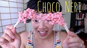 Chocolate & Strawberry Choco Neri - Whatcha Eating? #101 - YouTube