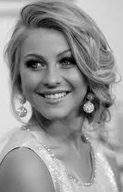 Kylie Marsh's Instagram, Twitter & Facebook