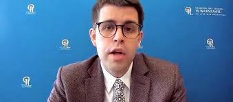 dr Łukasz Jankowski: Najgorsze wspomnienie tego roku? Dwie reanimacje w  jednym czasie [Super Raport]