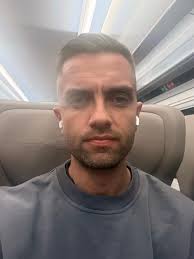 Week 49/52 1 Runs done total 11.4km🏃‍♂️ 5 Training sessions comple...