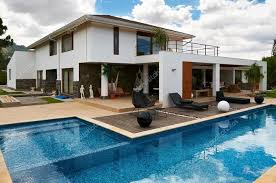 I did go look at a $7 million house but i also wanna say, why do people keep coming to this house? Will It Be Us Liza Koshy David Dobrik 20 New House Wattpad