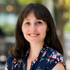 Maura Howe's Instagram, Twitter & Facebook