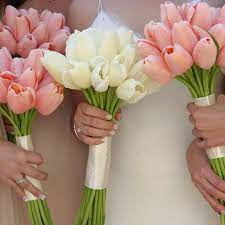Tulip Bouquet Wedding Flowers Tulips Tulip Wedding Wedding Flower Trends