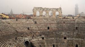 Buy and sell your arena di verona event tickets at stubhub today. Tief Verschuldet Stiftung Der Arena Di Verona Wird Aufgelost News Und Kritik Br Klassik Bayerischer Rundfunk