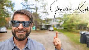 Porte Ouvert 832-34 Dr Gervais, Mont-Tremblant, Quebec, Canada