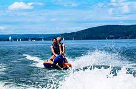 A destination for people with dreams. Motorboot Fahren Am Bodensee Jochen Schweizer