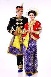 Baju pego biasanya berwarna gelap dan polos tanpa motif. 7 Best Pakaian Adat Bima Ideas Lombok Jakarta Fashion