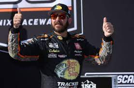 Carl edwards was second, followed by paul. Nascar Martin Truex Jr Says Stay Tuned For Big News