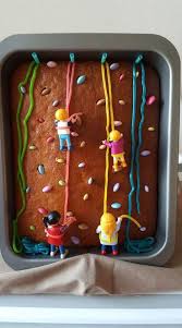 Klatring Fodselsdagskage Playmobil Fodselsdagskager Idee Gateau Gateau Anniversaire Gateau Anniversaire Enfant