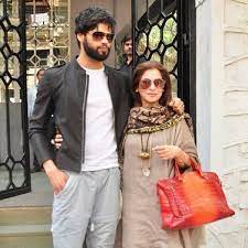 Bombay'da zengin bir ebeveyn tarafından doğup büyümüş, genç yaştan itibaren oyuncu olmayı. Karan Kapadia Wiki Age Girlfriend Family Biography More Wikibio