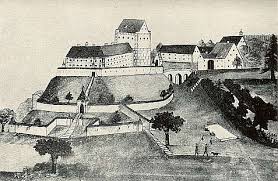 Tussenhausen is a municipality in the district of unterallgäu in bavaria, germany. Burg Angelberg In Tussenhausen