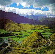 Sierra Paramos Bosques Montanos Bosques Secos Y Semiaridos Andes Ecuador Travel Ecuador