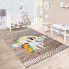 You're going to love these trendy einhorn! Kinderteppich Kinderzimmer Regenbogen Einhorn Teppich De