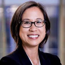 Aligning management compensation and shareholder earnings