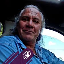 Hi mamas, does anyone know about prenups? My boyfriend wants me sign  prenups before marriage. But the problem is, he is a Mo lawyer. He does his  own prenups. And he found