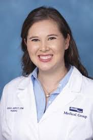 Sarah Shipley's Instagram, Twitter & Facebook