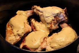Lapin A La Moutarde A La Cocotte Recette En 2020 Recette Recette Lapin Recette De Plat