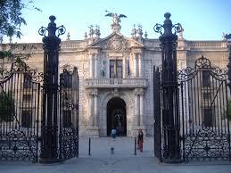 Magasins coupole, homme, maison sont ouverts de 11h à 20h le dimanche et les jours fériés. Fichier Real Fabrica De Tabacos De Sevilla Jpg Wikipedia