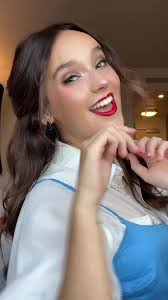 Belle GRWM: Disney Day 3 🌹 #bellecosplay #bellebeautyandthebeast  #beautyandthebeast #belle #disney #disneylandparis #paris #cosplay