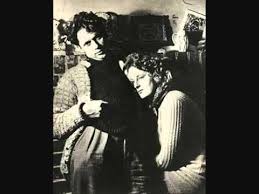 Poem By Dylan Thomas And Read By Dylan Thomas Dylan Thomas Writers And Poets Portrait