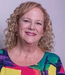 Michelle Branco's Instagram, Twitter & Facebook