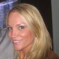 Larissa Cameron's Instagram, Twitter & Facebook