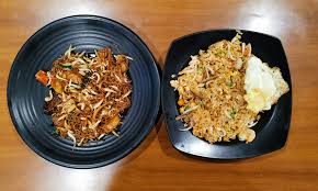 Believe it or not, the chicken rice here has won awards such as the best top 10 chicken rice award in singapore and the best halal chicken rice restaurant. Sri Karak Restaurant Pj New Town An Accidental Find Halal Thefoodbunny