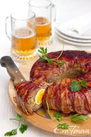 This meat pie is a winner every easter. VeÄ¾konocny Veniec Food Cooking Recipes Recipes