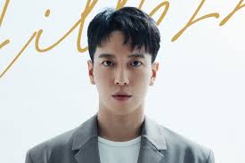 The band consists of jung yong hwa (lead vocals, rhythm guitar), lee jong hyun. Cnblue Member Jung Yong Hwa S Agency Taking Legal Action Against Malicious Comments Soompi