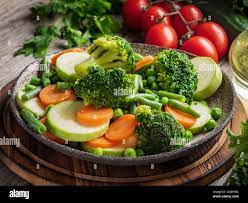 Mix Of Boiled Vegetables Steam Vegetables For Dietary Low Calorie Diet Broccoli Carrots Cauliflower Side View Stock Photo Alamy