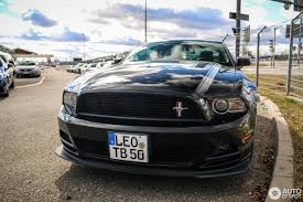 The 1994 mustang's standard rear axle ratio was 2.73:1, though this was later changed to 3.27:1. Ford Mustang Gt California Special 2013 20 M Rz 2017 Autogespot
