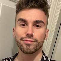 Male housemates in Applefort, Dangan, Clare