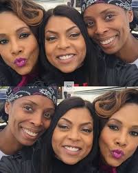 I guess I won't get any messages because I'm not naked right 💔😒