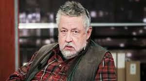 Nedsatta priser på kläder för alla stilar. Leif Gw Persson Tar Paus Fran Tv Ska In Pa Sjukhus