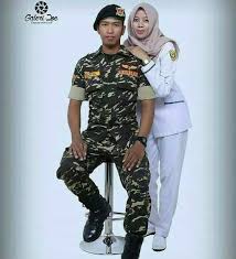 Foto prewed polisi prewedding perwira polisi: Prewedding Polisi Dan Perawat