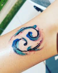 Tatuaze Ze Znakami Zodiaku Rak Znaczenie Historia 30 Zdjec Horoscope Tattoos Cancer Sign Tattoos Cancer Zodiac Tattoo
