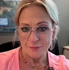 BABIES ON BOARD: Sometimes Mother Nature gives us a moment that stops us in  our tracks, which was the case when these surprise visitors showed up in a  Yukon backyard. Katie Tippens